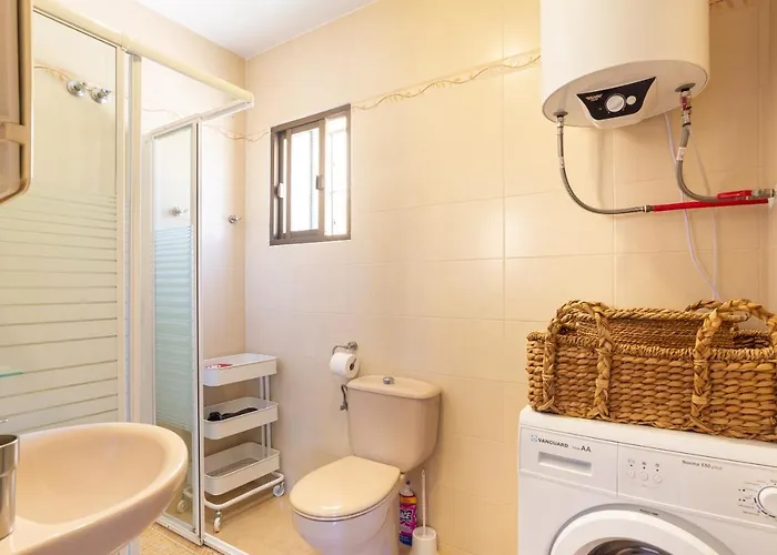 Oasis Playamar Торремолинос